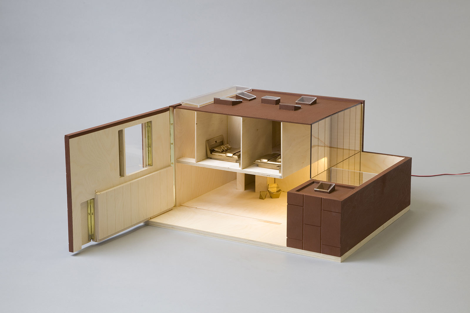 TB_DOLLS-HOUSE13_ADJAYE_083