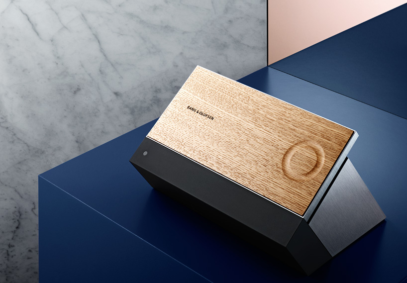 bang-olufsen-beosound-moment-designboom01