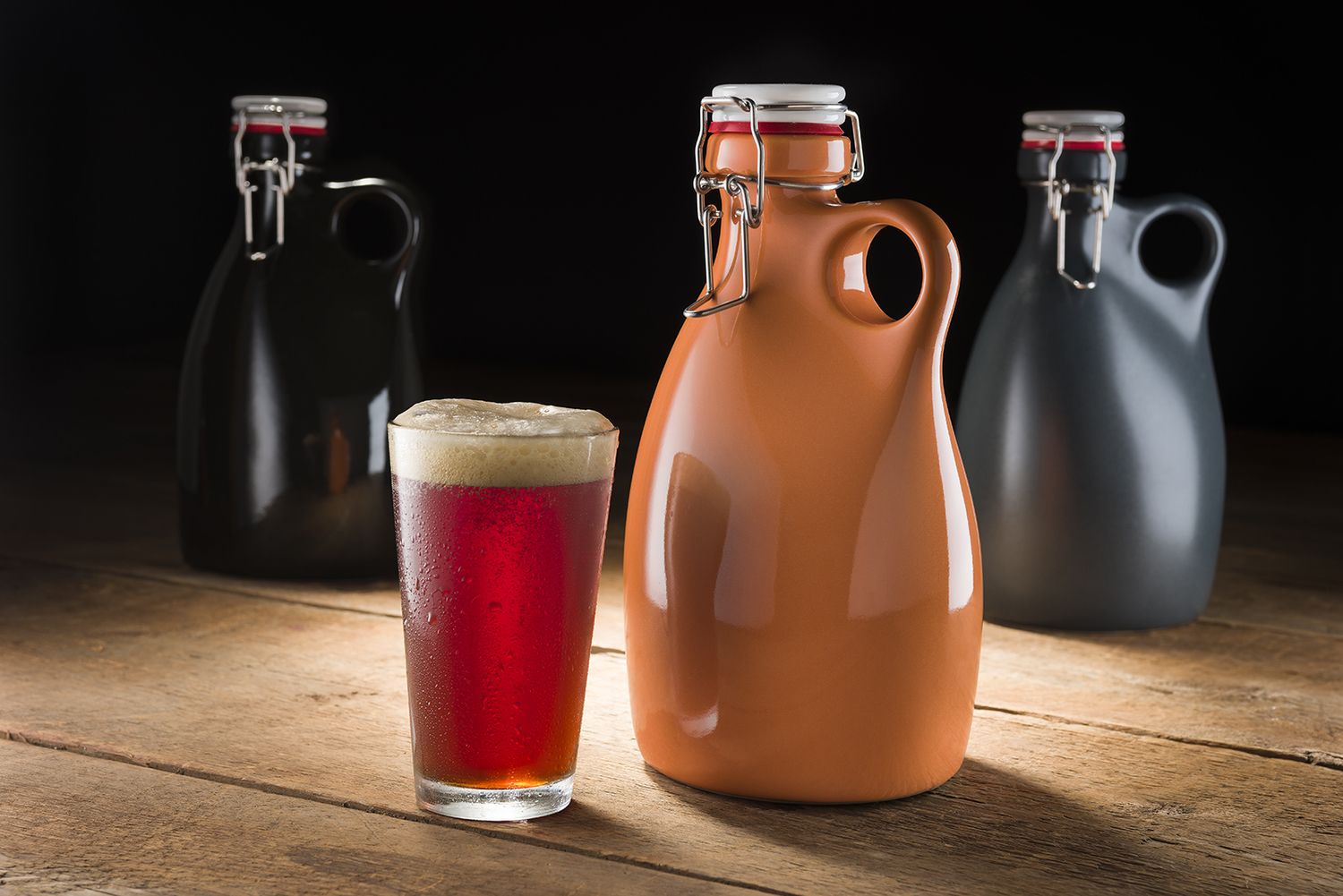 Orange-Vessel-company-Stoneware-Beer-Growler-rob-englert-hal-silverman-ram-industrial-design