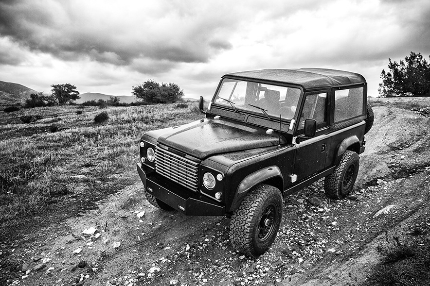 ICON_Land_Rover_D90_Reformer_angle_bw