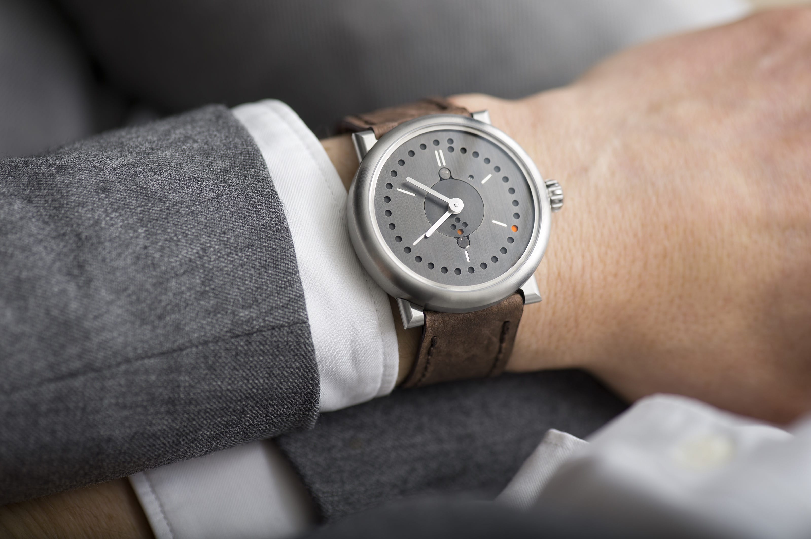 perpetual-calendar-watch-reference-wristshot-ochs-und-junior-07-04-2016-1b_RGB-3198px