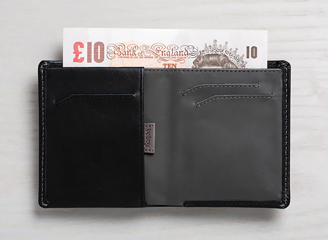 3_bellroy-wnsc-black-rfid-texture-gbp-bellroywebsite-03