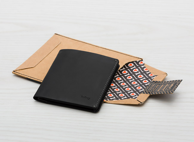 7_bellroy-wnsc-black-rfid-texture-bellroywebsite-08