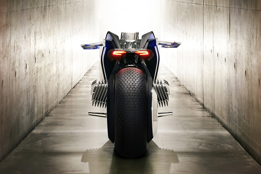 bmw-motorrad-vision-next-100-concept-motorcycle-6