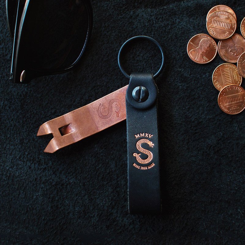 snake-bite-bottle-opener-anniversary-edition-midnight-copper_main_1024x1024